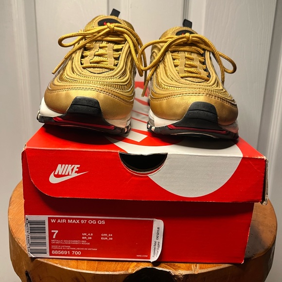 Air Max 97 OG QS Gold Women’s - Picture 14 of 15